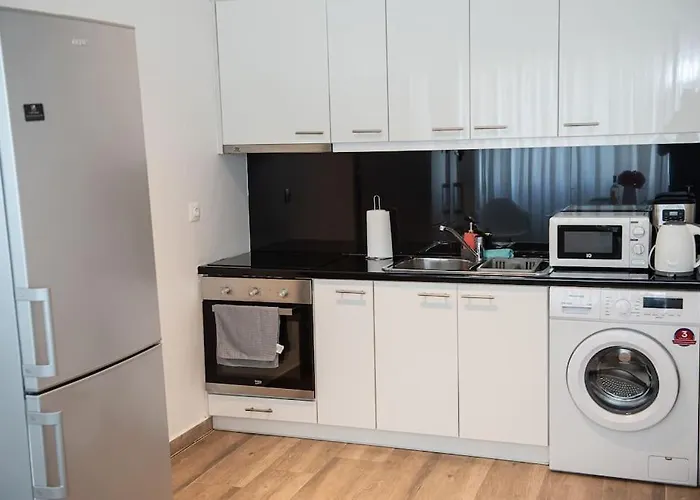 Bright 2Br Apartment In Palaio Faliro-