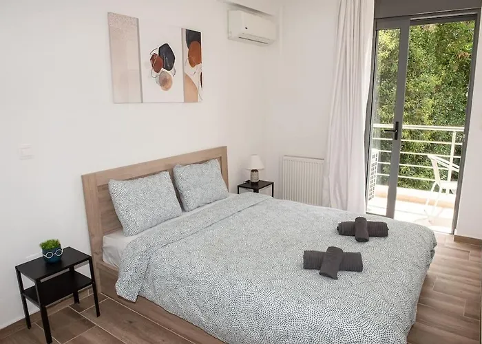 Bright 2Br Apartment In Palaio Faliro-