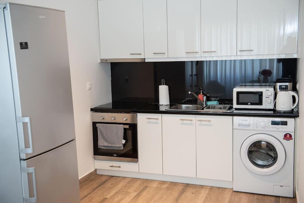 Bright 2br In Palaio Faliro- * Athens